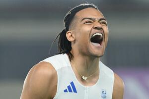 Grk za istoriju: Samo je Mondo ispred Karalisa