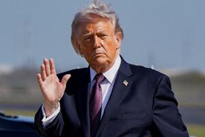 Vještačka inteligencija: Tramp naredio vladi da prestane da...