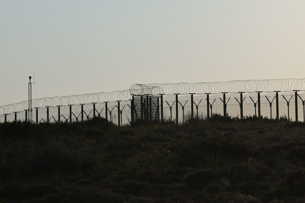 Detalj ispred baze Kraljevskog ratnog vazduhoplovstva (RAF) Akrotiri na Kipru, Foto: Reuters