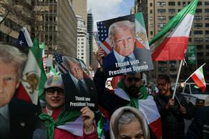 Smjena režima u Iranu: Trampova najveća kocka do sada