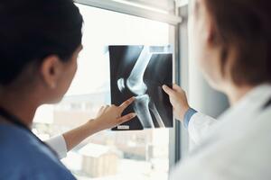 M:tech: Može li revolucionarni kineski lijepak zalijepiti kosti?