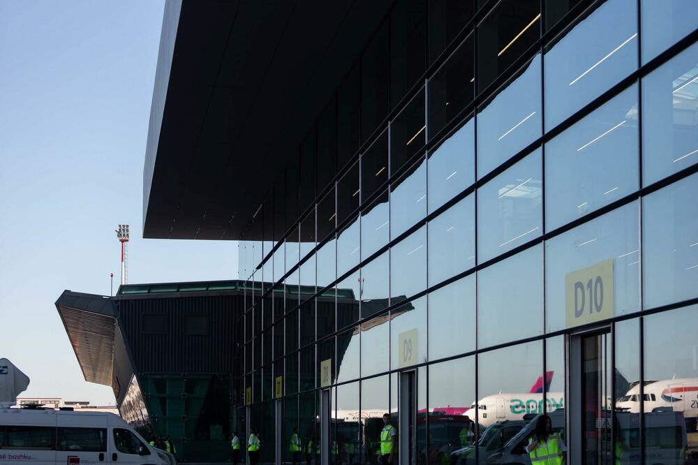 Foto: Međunarodni Aerodrom u Tirani