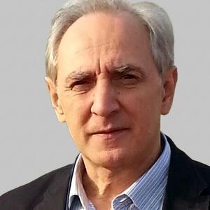 Dr Branislav Glavatović