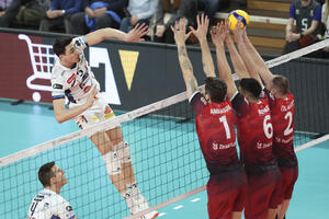 Spektakl kreće - velikani u trci za plasman u četvrtfinale