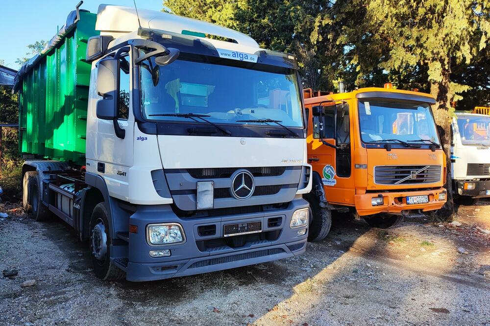 Dio vozila Komunalnog preduzeća, Foto: Siniša Luković