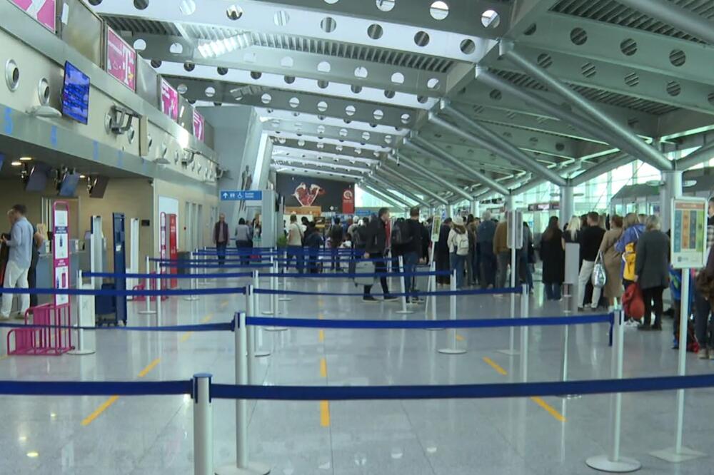 Detalj sa podgoričkog aerodroma, Foto: Screenshot/TV Vijesti