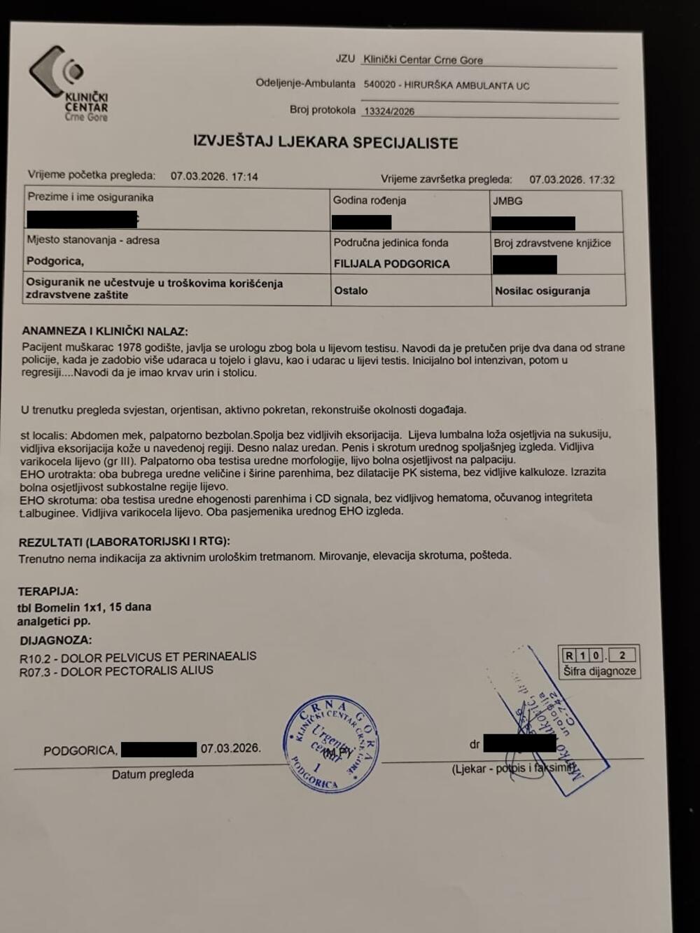 <p>"Mirno sam ušao u policijsko vozilo, ali su tada postali još agresivniji.<br /> U vozilu su mi držali ruke, jedan policajac jednu, drugi drugu, dok me treći više puta udarao u leđa, kičmu, bubrege i rebra. Jedan udarac završio je i u predjelu testisa. Udaran sam minutima dok su mi ruke bile uvrnute", piše u reagovanju Podgoričanina Đ. V.</p>