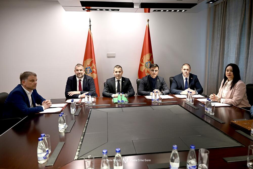 Janović, Krapović, Bečić, Šaranović, Šćepanović i Vučinić, Foto: Kabinet potpredsjednika Vlade za bezbjednost, odbranu, borbu protiv kriminala i unutrašnju politiku