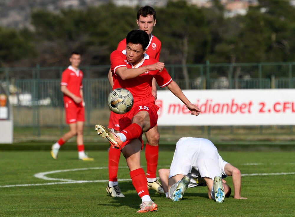 <p>Grbalj slavio protiv Igala (3:1), Otrant-Olimpik izgubio od Lovćena (4:2)</p>