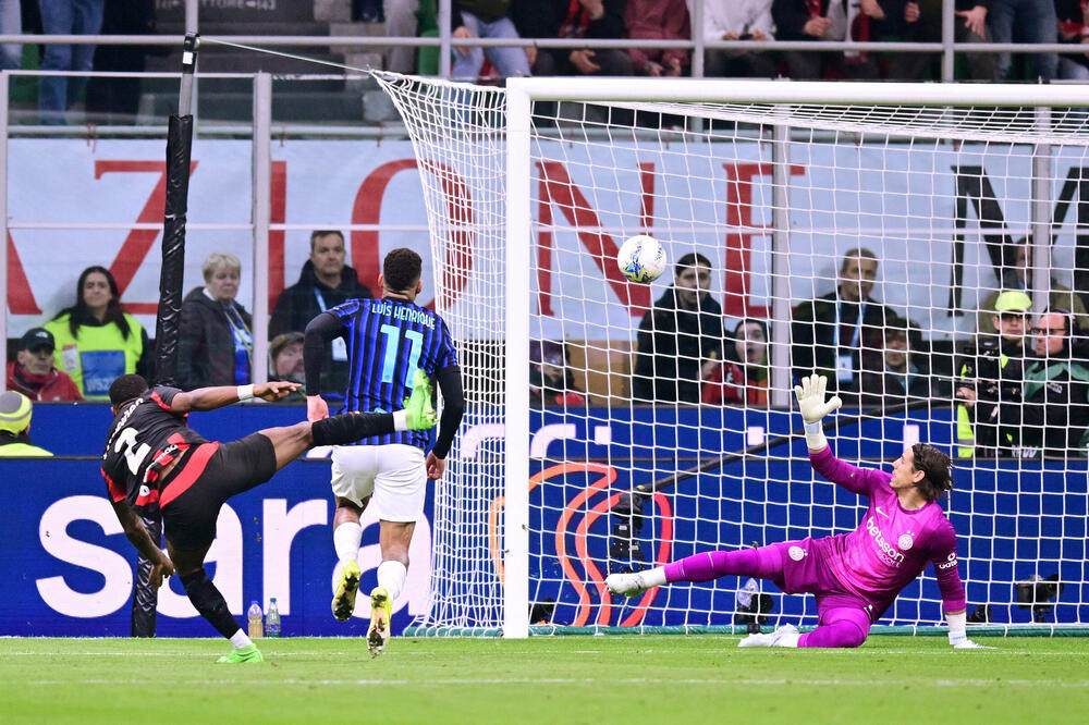 Estupinjan postiže gol, Foto: Reuters