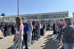 Dan Srednje ekonomsko-ugostiteljske škole u Baru obilježen...