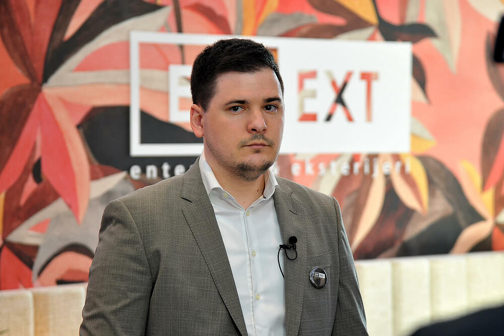 <p>Kompanija ENTEXT predstavila je novitete u svojoj ponudi za sektor turizma i ugostiteljstva na HORECA sajmu, koji je održan na Imanju Knjaz.</p>