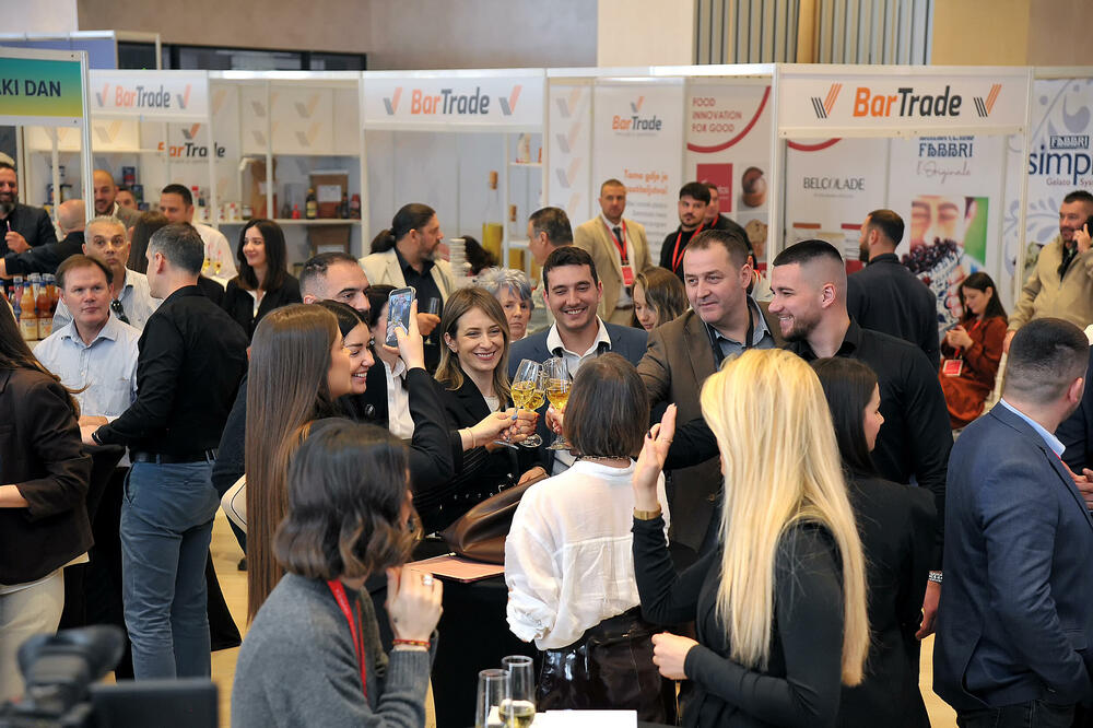 <p>Kompanija ENTEXT predstavila je novitete u svojoj ponudi za sektor turizma i ugostiteljstva na HORECA sajmu, koji je održan na Imanju Knjaz.</p>