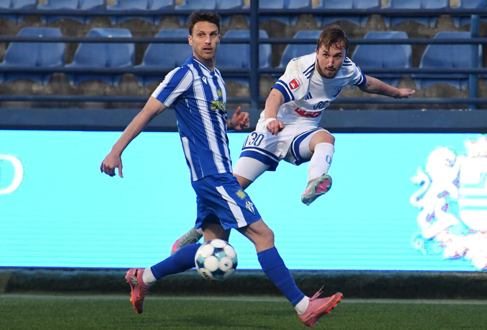 <p>Podgoričani dali sedam golova na dva posljednja meča i prvi put vezali pobjede ovog proljeća, slijedi iskušenje u Baru</p>