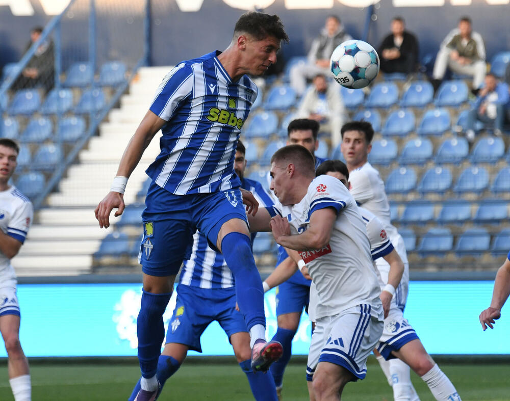 <p>Podgoričani dali sedam golova na dva posljednja meča i prvi put vezali pobjede ovog proljeća, slijedi iskušenje u Baru</p>