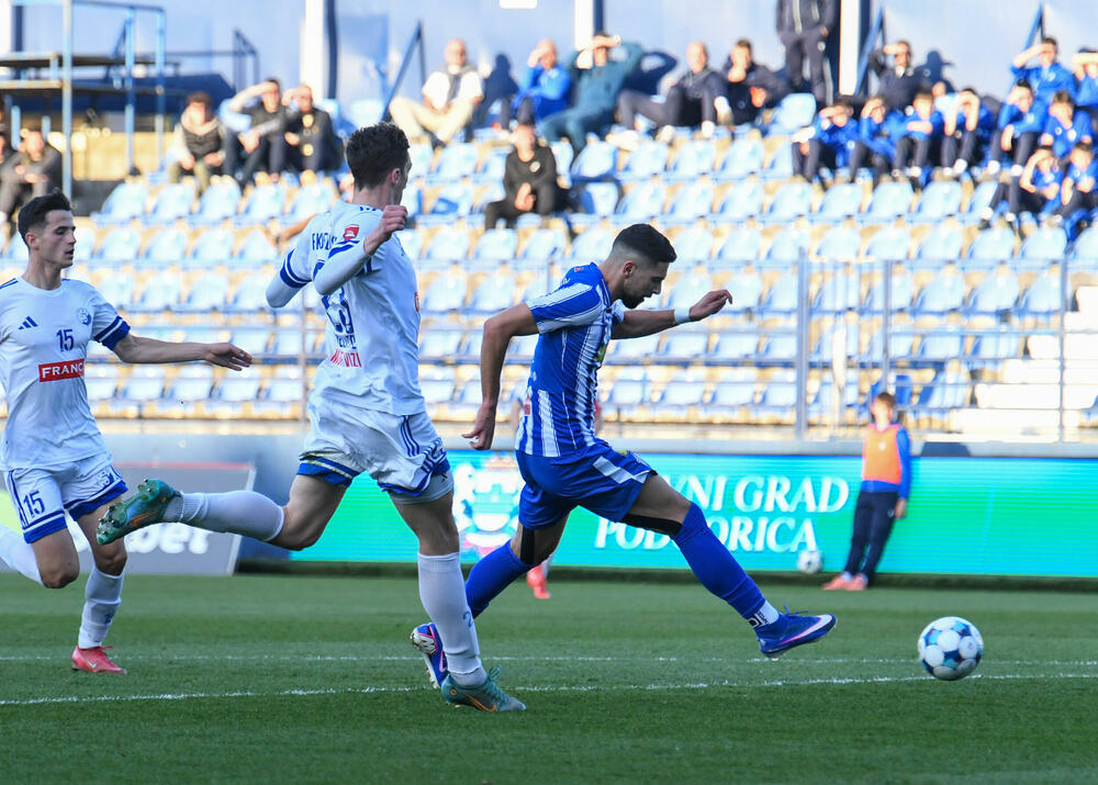 <p>Podgoričani dali sedam golova na dva posljednja meča i prvi put vezali pobjede ovog proljeća, slijedi iskušenje u Baru</p>