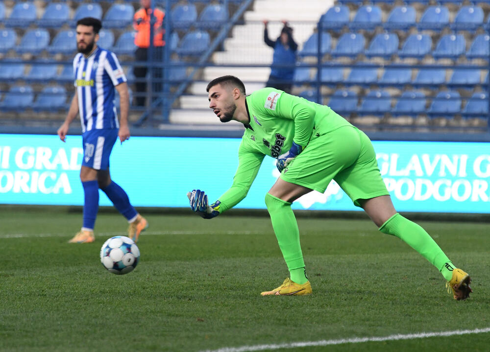 <p>Podgoričani dali sedam golova na dva posljednja meča i prvi put vezali pobjede ovog proljeća, slijedi iskušenje u Baru</p>