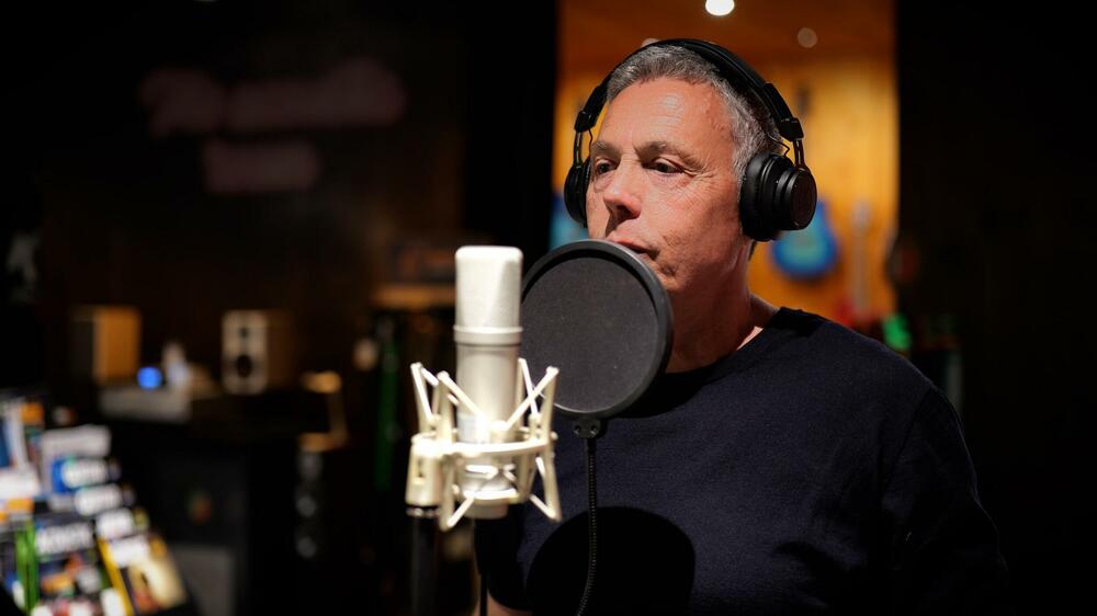 Nova pjesma Bata Vujoševića - "Srce ne može bez tebe"