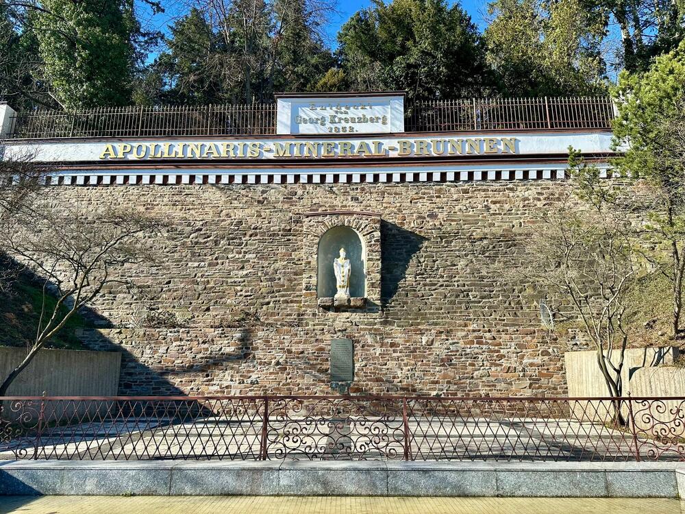 Izvor mineralne vode Apolinaris