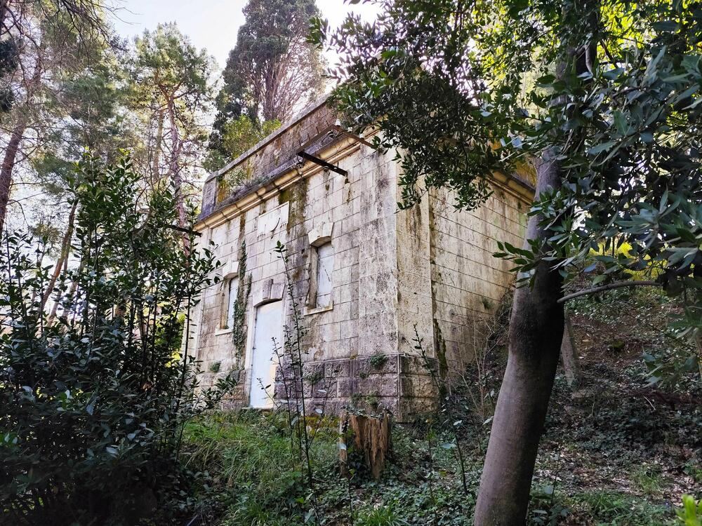 Rezervoar dobio zeleno svjetlo: Opština Tivat "sama sebi" izdala...