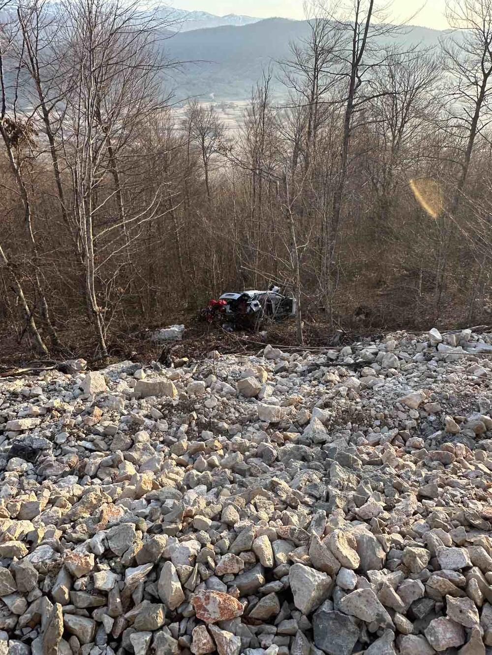 Saobraćajna nezgoda na putu Nikšić - Plužine: Žena teže, muškarac...