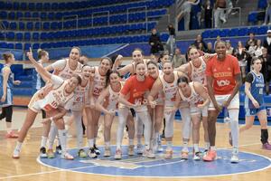 "Crvene" u Baru najubjedljivijom pobjedom u istoriji plasirale se...