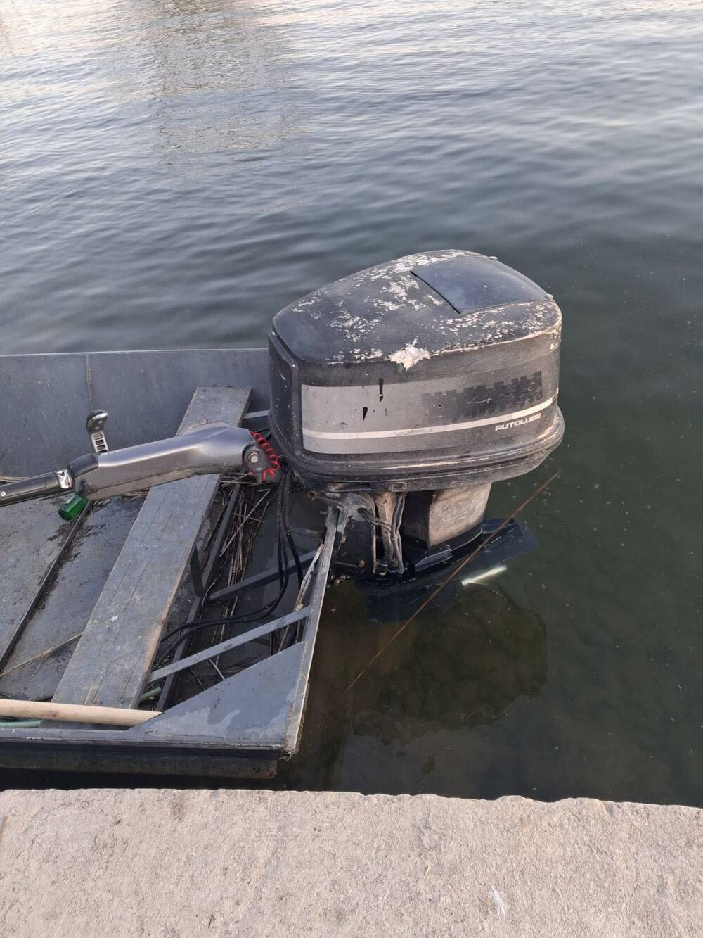 <p>"Očuvanje Nacionalnog parka Skadarsko jezero je naša zajednička obaveza i odgovornost. Apelujemo na građane da budu odgovorni i prijave krivolov na brojeve telefona Službe zaštite NP Skadarsko jezero 067 097 484 i Monitoring centra JPNPCG 067 000 825", piše u saopštenju Nacionalnih parkova Crne Gore (NPCG)</p>