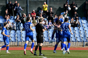 Super Mornar oživio prvenstvo, Sutjeska pala kraj Jadrana; Novi...