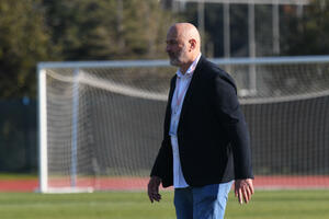 Navijači Budućnosti natjerali igrače da skinu dresove, Božović: I...