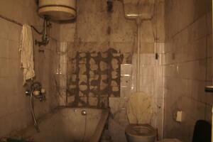 Nakon decenija zanemarivanja, nikšićka bolnica skida paučinu sa...