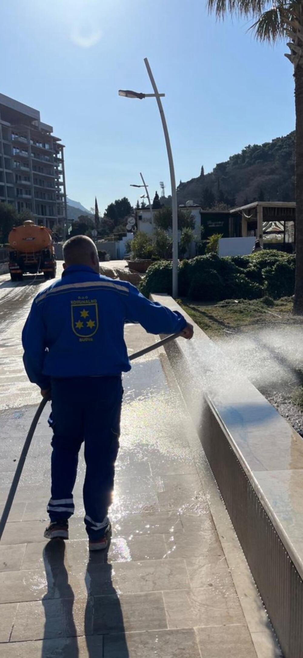 <p>Unaprijeđena urednost najposjećenijih javnih površina na području metropole turizma</p>