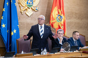 Ko pritiska tužioce, ruši vladavinu prava: Evropska komisija o...