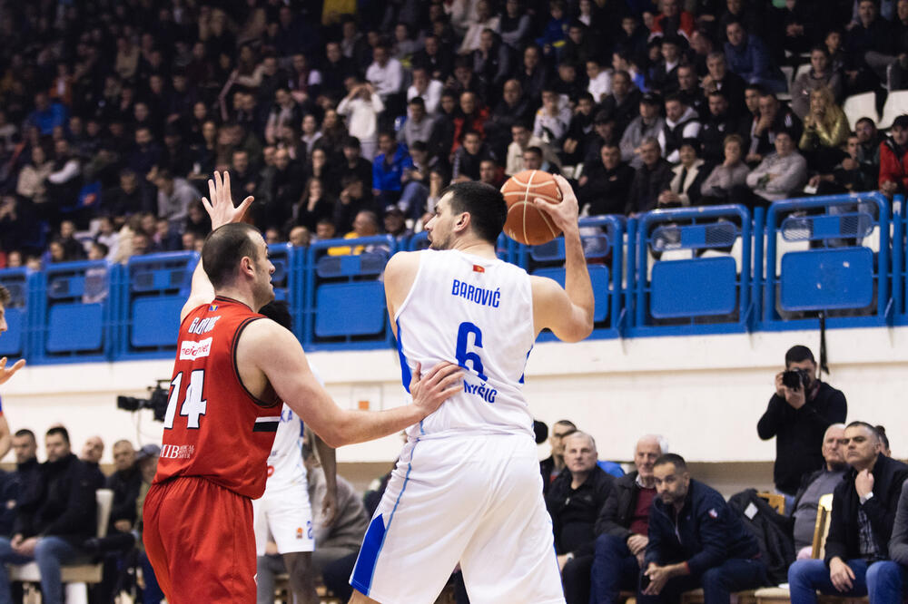 Filip Barović na prethodnom meču sa Slobodom, Foto: KK Sutjeska Elektroprivreda/Andrija Radulović