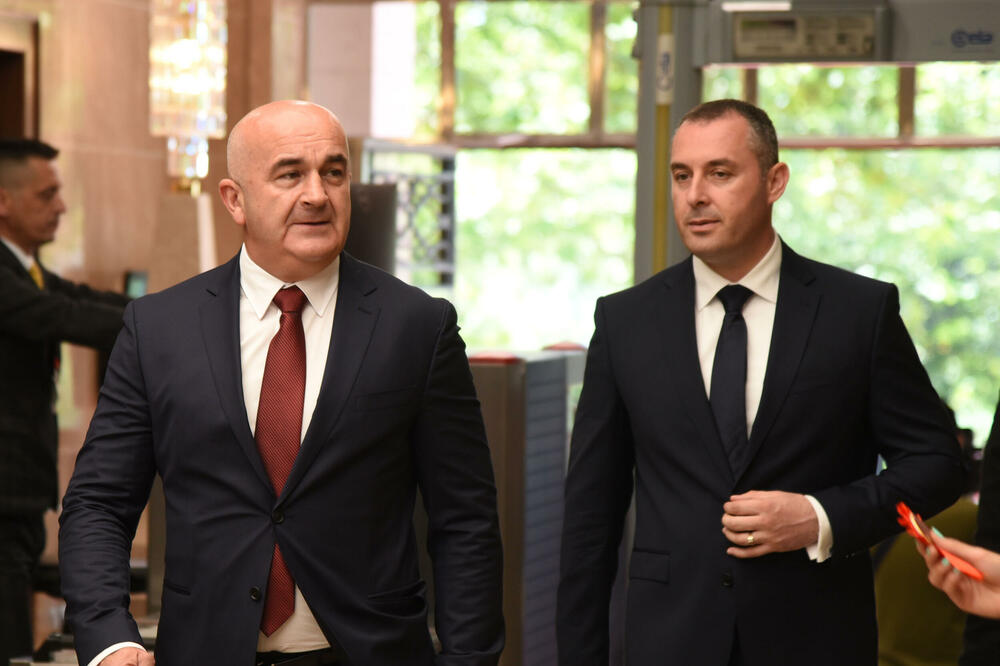 Bivši partijski drugovi: Joković i Šćekić, Foto: Luka Zeković