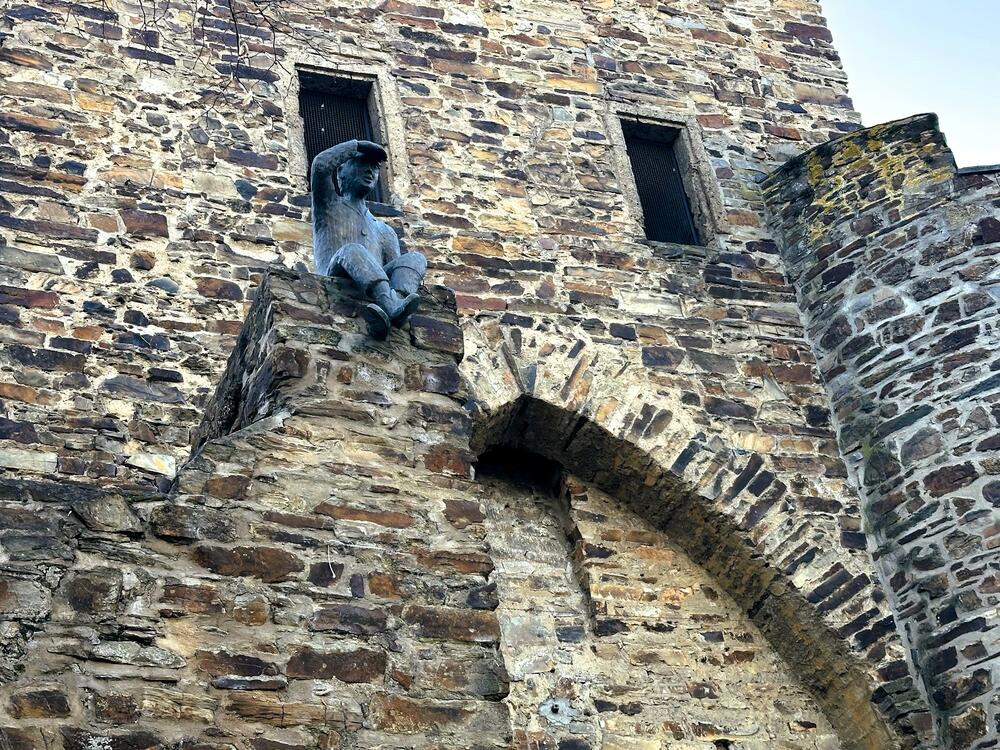 Bronzani izviđač na Donjoj kapiji