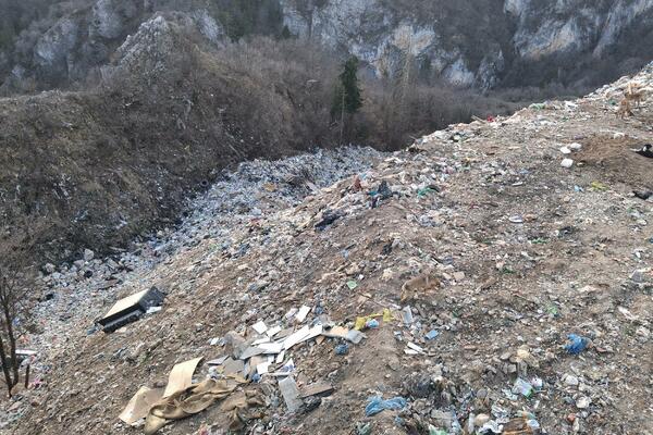 Mit o zatvorenoj deponiji &bdquo;Mostina&rdquo;