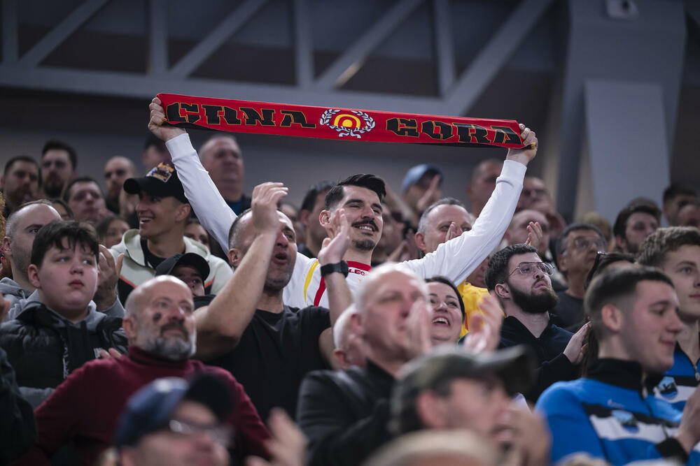 <p>Rukometaši Crne Gore i u drugom meču 2. runde kvalifikacija za Svjetsko prvenstvo bolji od Finske 30:26. U maju će se protiv Slovenije u dva meča baraža boriti za kartu koja vodi na Mundijal u Njemačku</p>