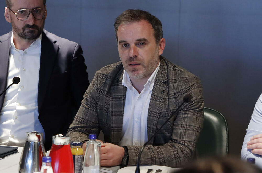 Stojanović za "Vijesti": Gorivo skuplje 90 odsto, poskupljenje...