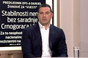 Janović: Za ostvarivanje stabilnosti potrebno što više političara...