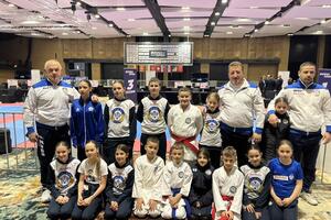 Sedam medalja za Budućnost, istakla se Anđa Koprivica