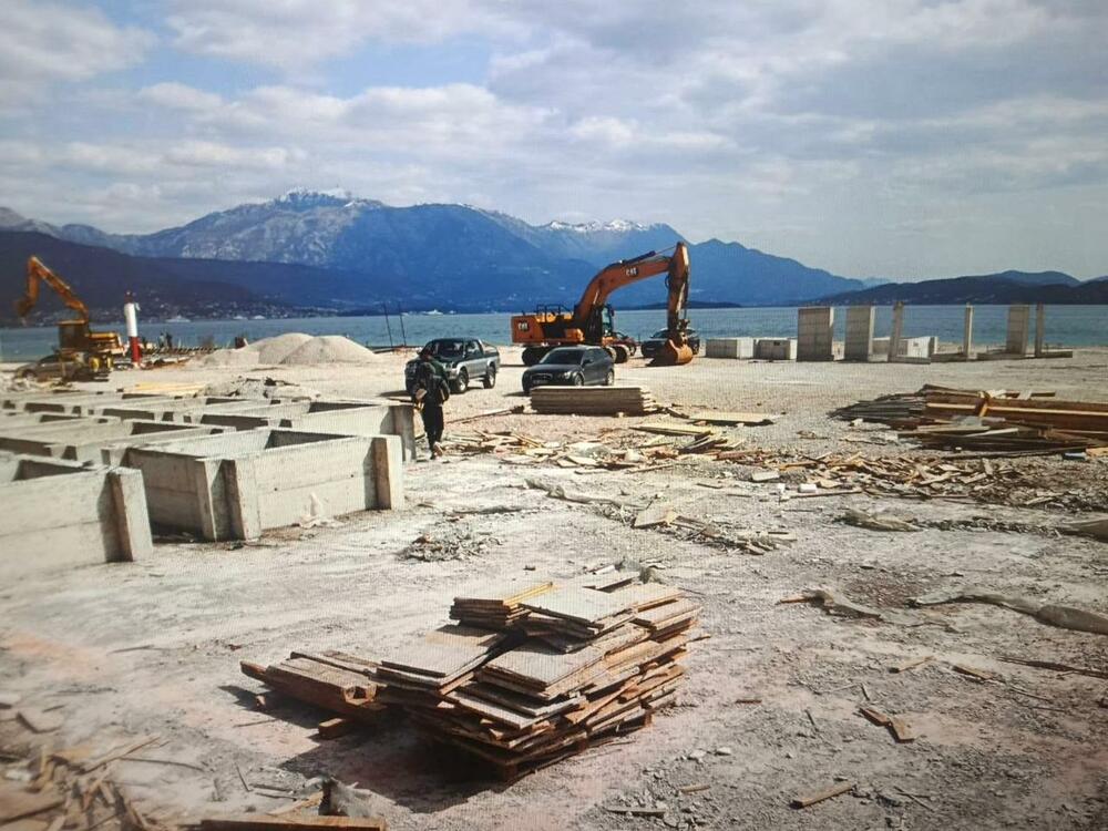 <p>Podnijete su i četiri krivične prijave protiv fizičkih i pravnih lica zbog sumnje da su izvršili ukupno šest krivičnih djela.</p>