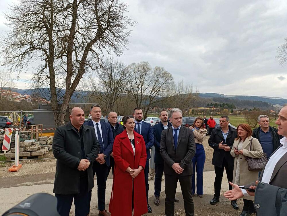 Adžović u Pljevljima: Vraćamo ovom gradu čistiji vazduh, sigurnije...