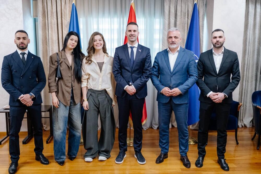 Sa prijema, Foto: x.com/MickeySpajic