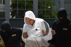 Suđenje za šverc iz Luke Bar; Mlatišuma: Utovarao sam cigarete,...