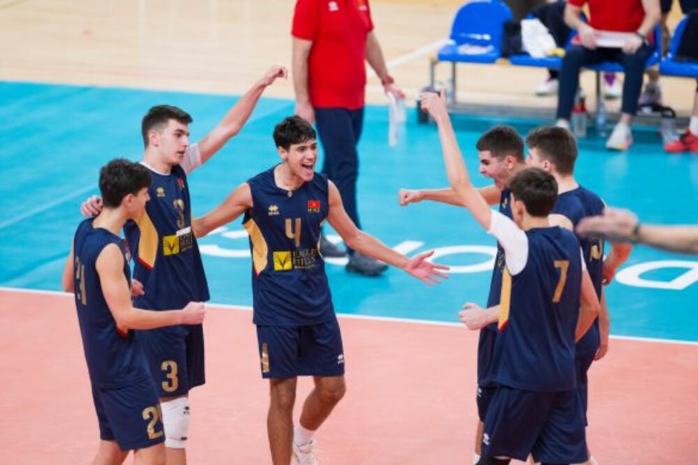 U18 reprezentativci spremni za akciju: Bošković odredio tim za...
