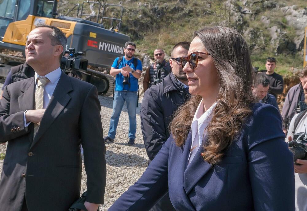 Velje brdo otvaranje