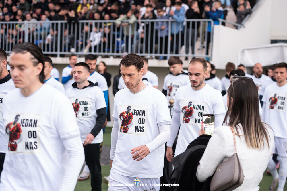 <p>"Najveća lekcija koju sam ga naučio je da smo na ovom svijetu svi jednaki, da svima treba dati priliku i pažnju", istakao je Andrijin otac Slavko</p>
