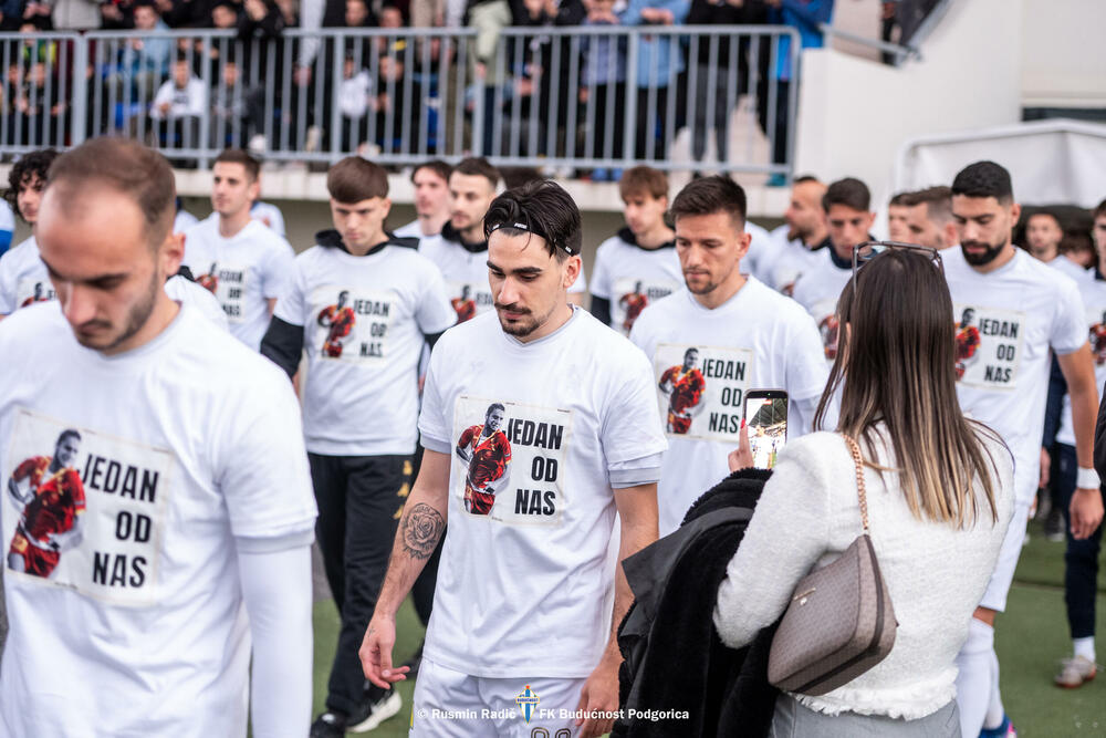 <p>"Najveća lekcija koju sam ga naučio je da smo na ovom svijetu svi jednaki, da svima treba dati priliku i pažnju", istakao je Andrijin otac Slavko</p>