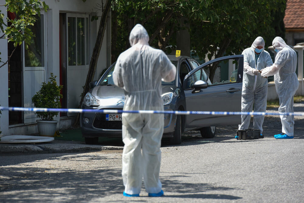 Policijski uviđaj nakon ubistva Saše Klikovca, Foto: SAVO PRELEVIC