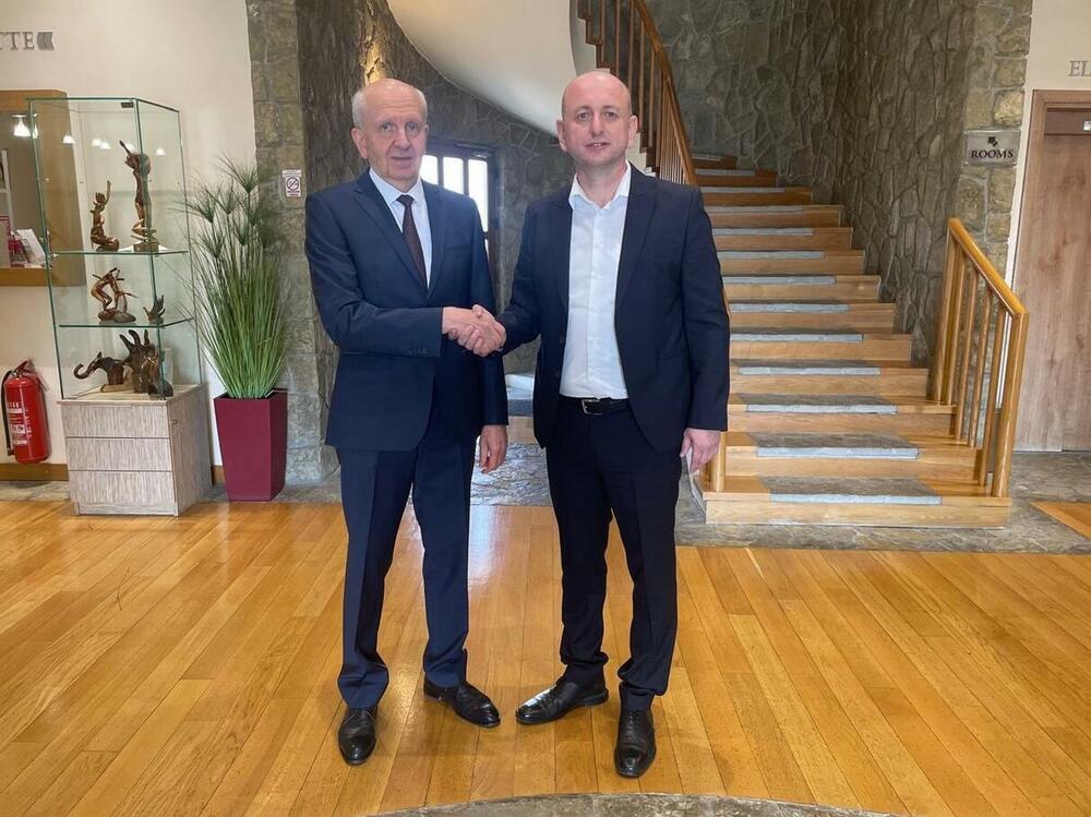 DNP: Knežević zahvalio Lukašiku što je sa saradnicima uzeo učešća...